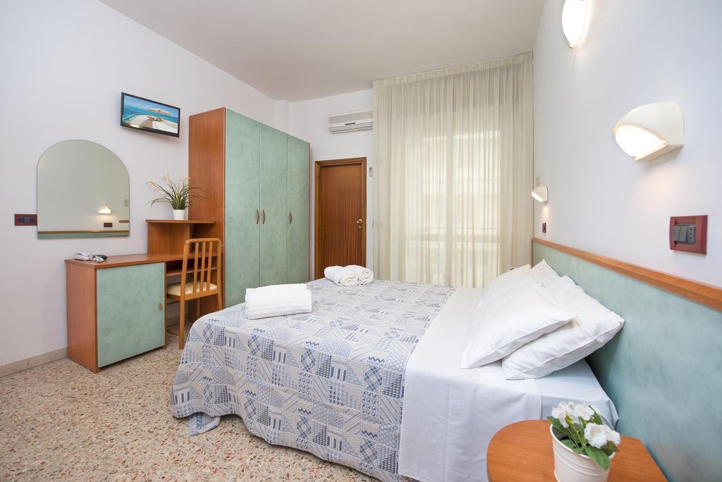 Hotel Mario Cesenatico Ngoại thất bức ảnh