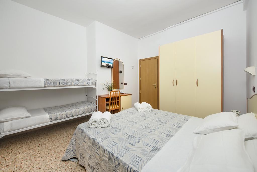 Hotel Mario Cesenatico Ngoại thất bức ảnh