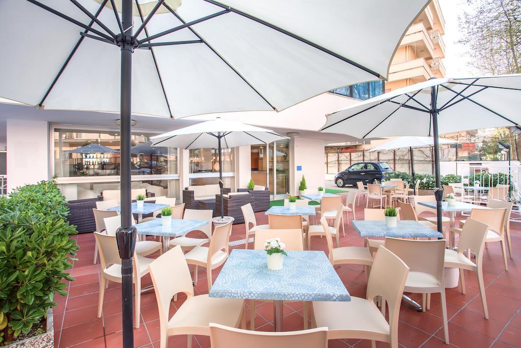 Hotel Mario Cesenatico Ngoại thất bức ảnh